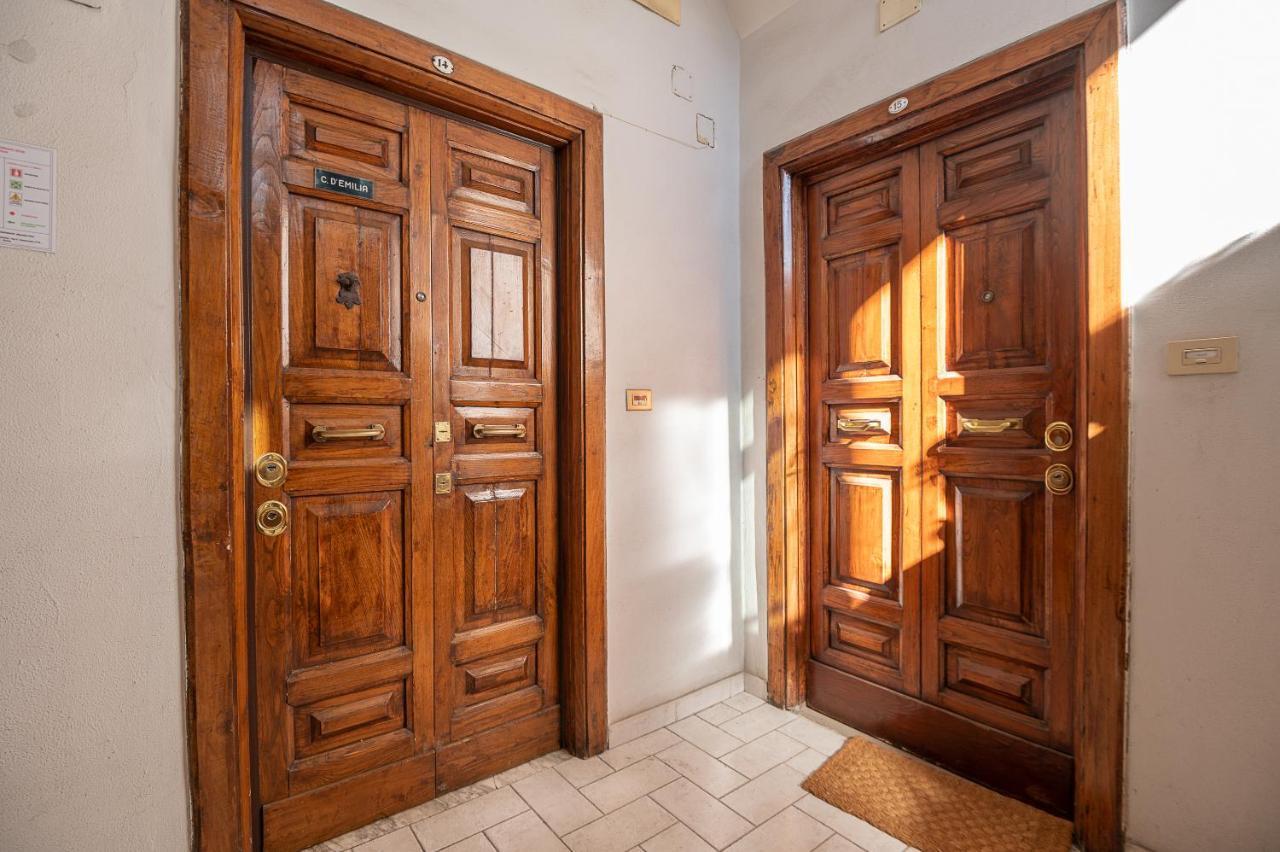 Cesare Apartment Vatican Museums ローマ エクステリア 写真
