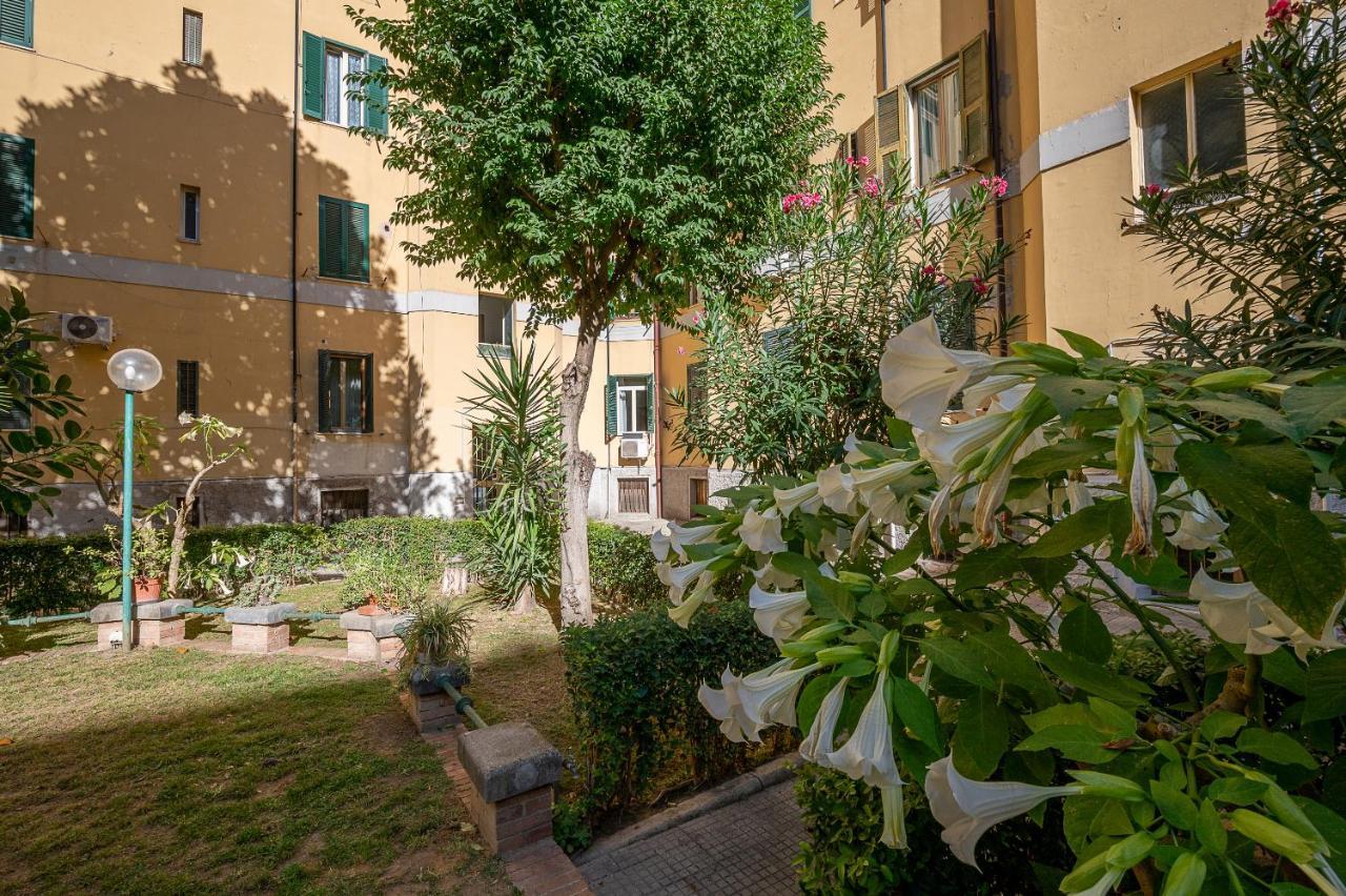 Cesare Apartment Vatican Museums ローマ エクステリア 写真